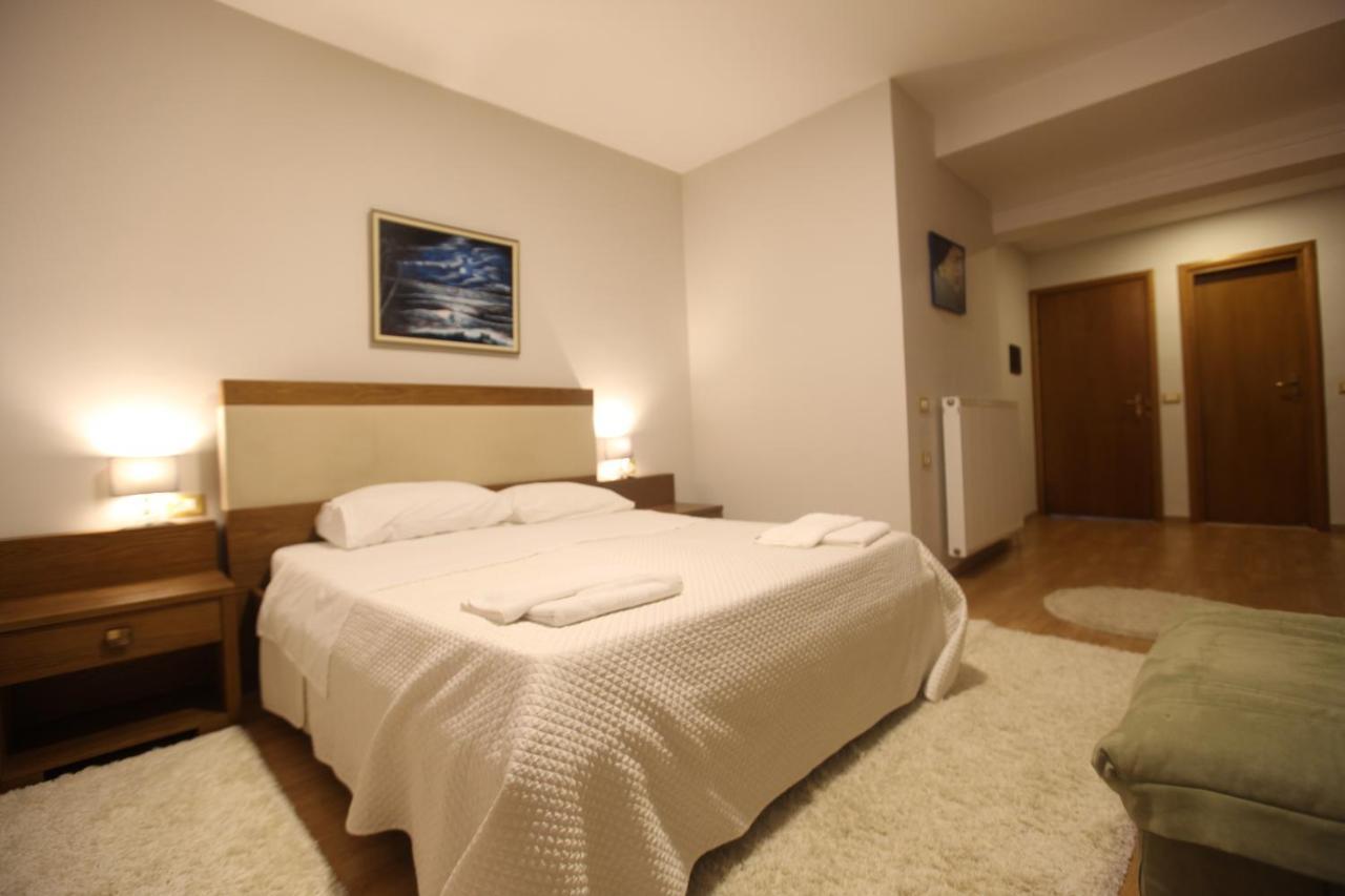 Hotel Sofo Dukat Экстерьер фото