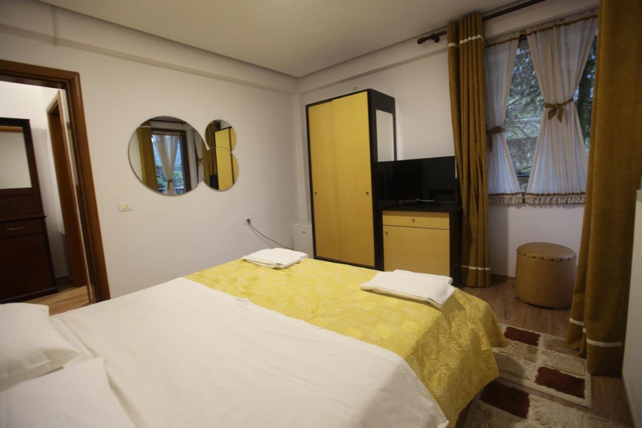 Hotel Sofo Dukat Экстерьер фото